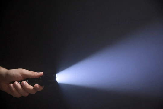 flashlight tag game